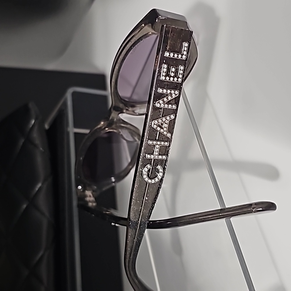 CHANEL RECTANGLE 71280A s1746 Silver Trendy Sunglasses Y2K - Picture 8 of 16